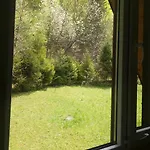 Semesterbostad під горою 2