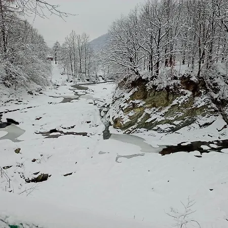 під горою 2 *