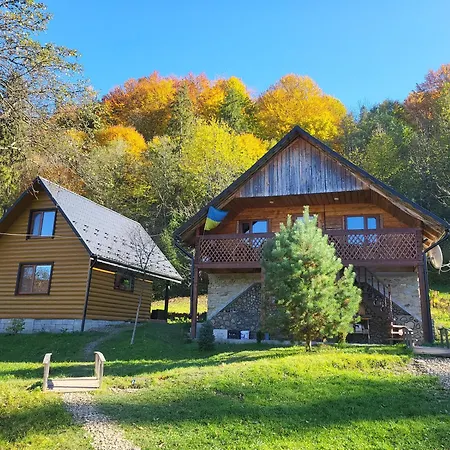 Vakantiehuis під горою 2 *