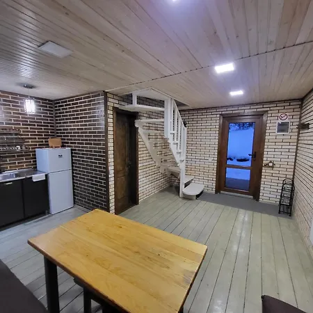 Сasa de vacaciones під горою 2 *