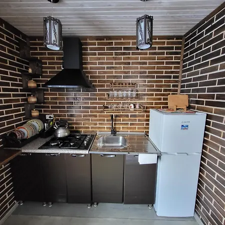 під горою 2 Tatil Evi