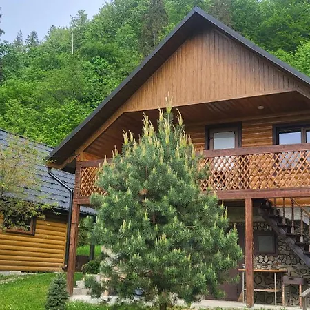 Tatil Evi під горою 2 Sheshory